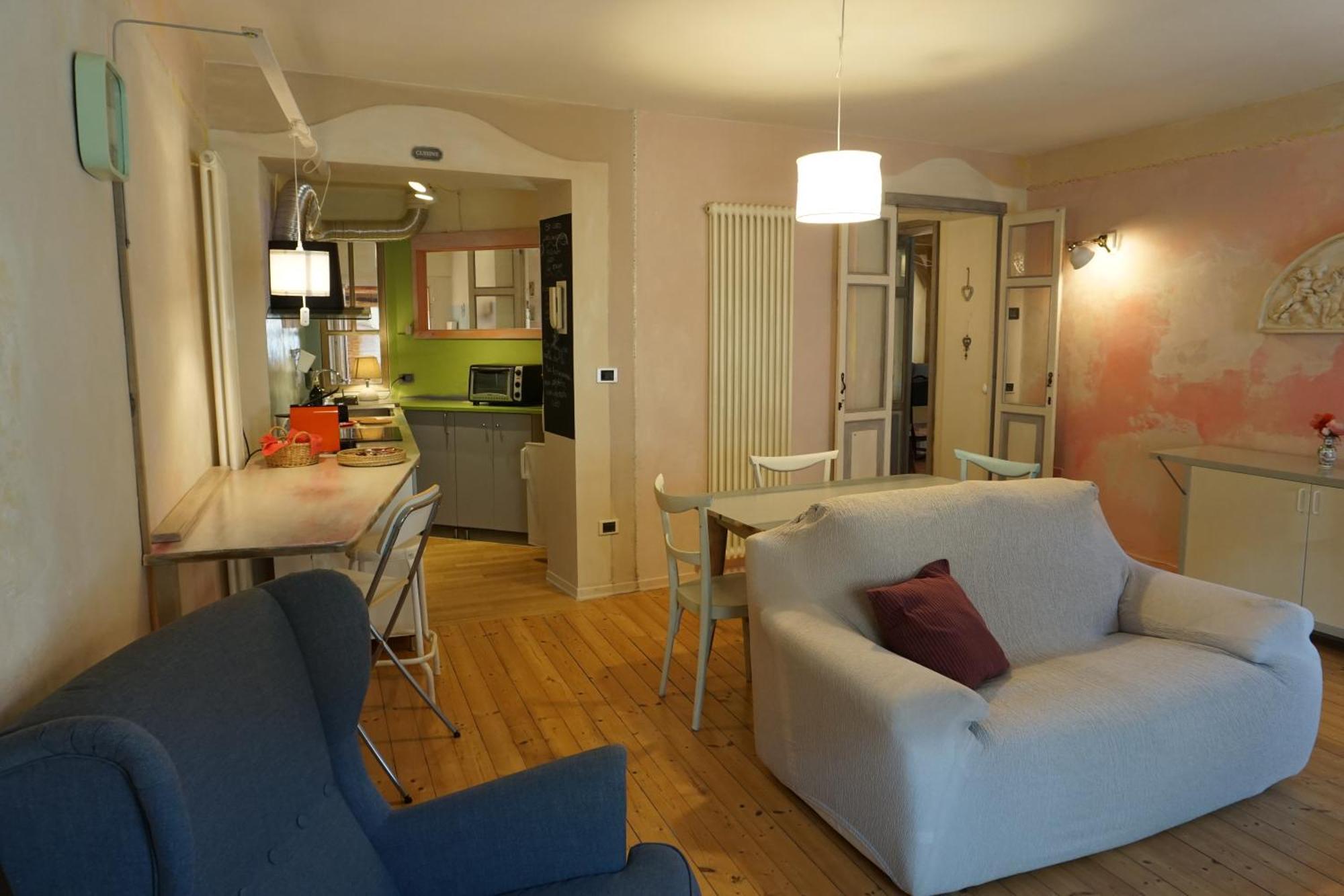 Apartmán Graziosa Dimora Centro Storico Biella Exteriér fotografie